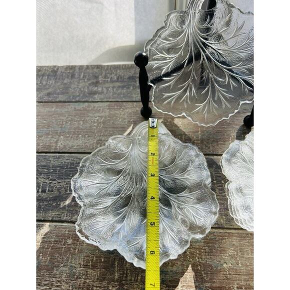 9 Vintage Indiana Glass Clear Pebble Leaf Pattern Textured Glass Butter Dish - Picture 8 of 15